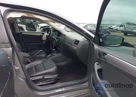 2015 Volkswagen Jetta Se from USA, damaged, VIN 3VWD07AJ2FM412330